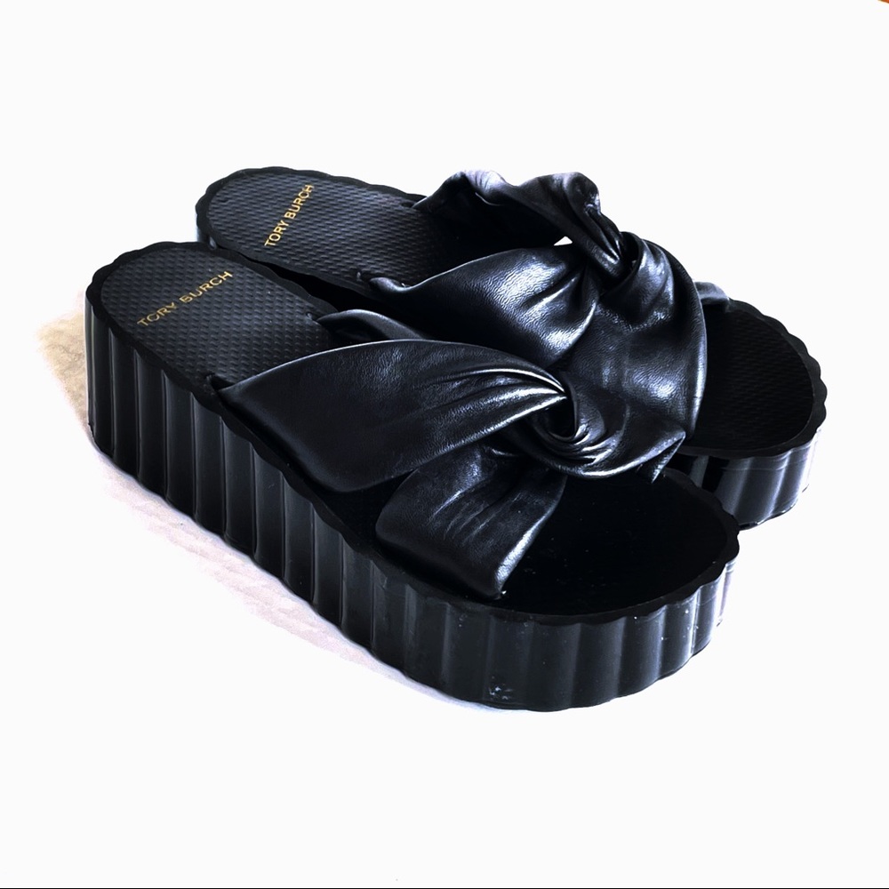 Tory Burch Platforms size 8